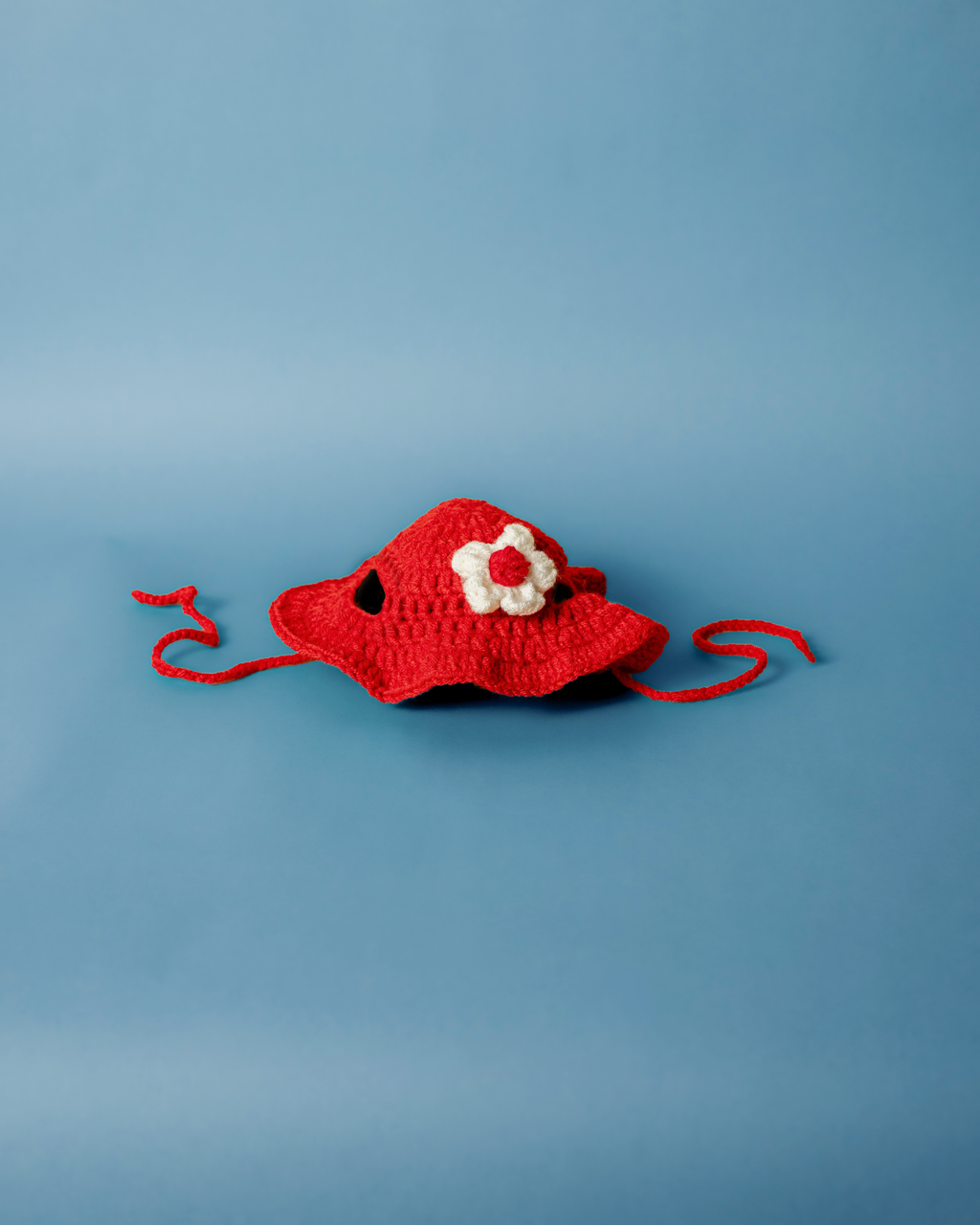 The Flower Bonnet (Red & White)