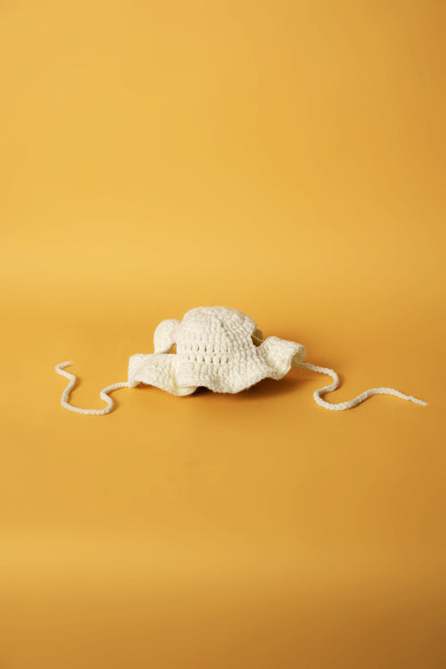 The Classic Bonnet (Cream)